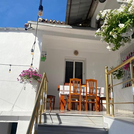 Ziu Guest House Berat Exterior photo