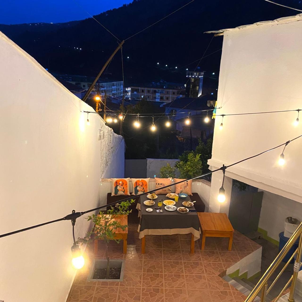 Ziu Guest House Berat Exterior photo